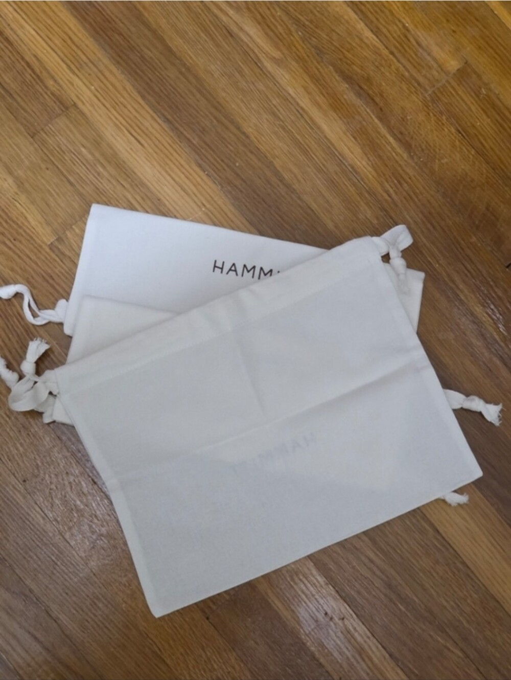 3 Hammitt White Drawstring Dust Bags - Picture 3 of 3